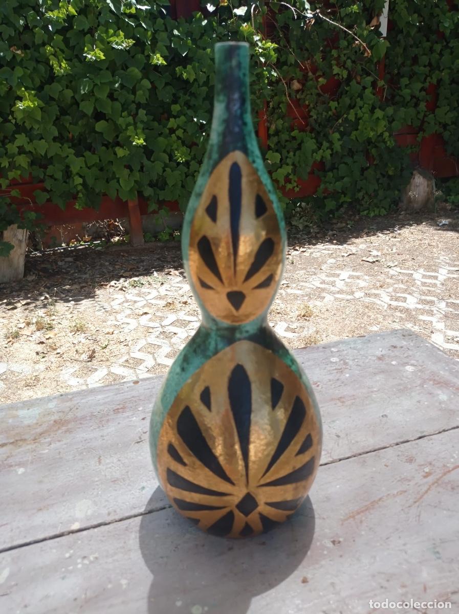 Vintage: Jarr&oacute;n cer&aacute;mica vidriada en tonos verdes negro y dorado a&ntilde;os 60 70 no firma 41cms