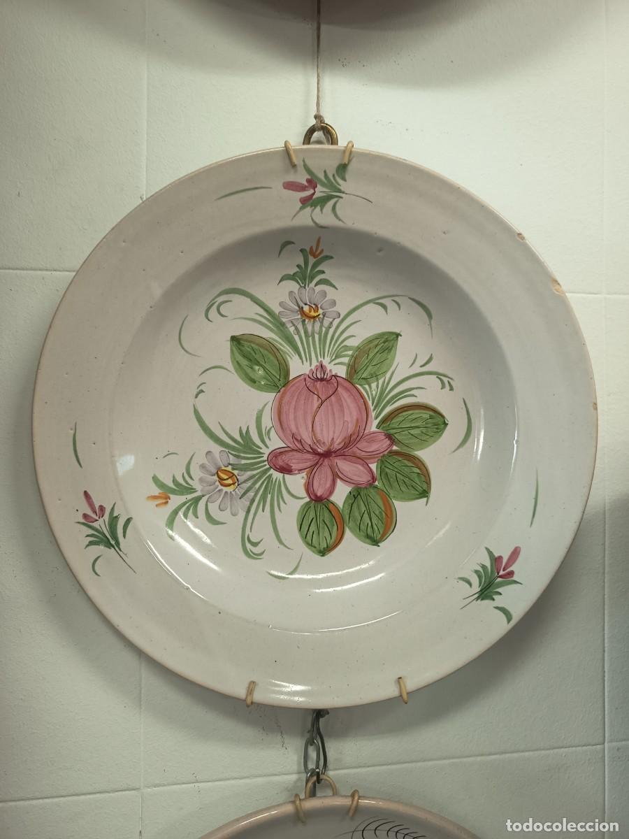 Vintage: Plato cer&aacute;mica Lario Flor rosa