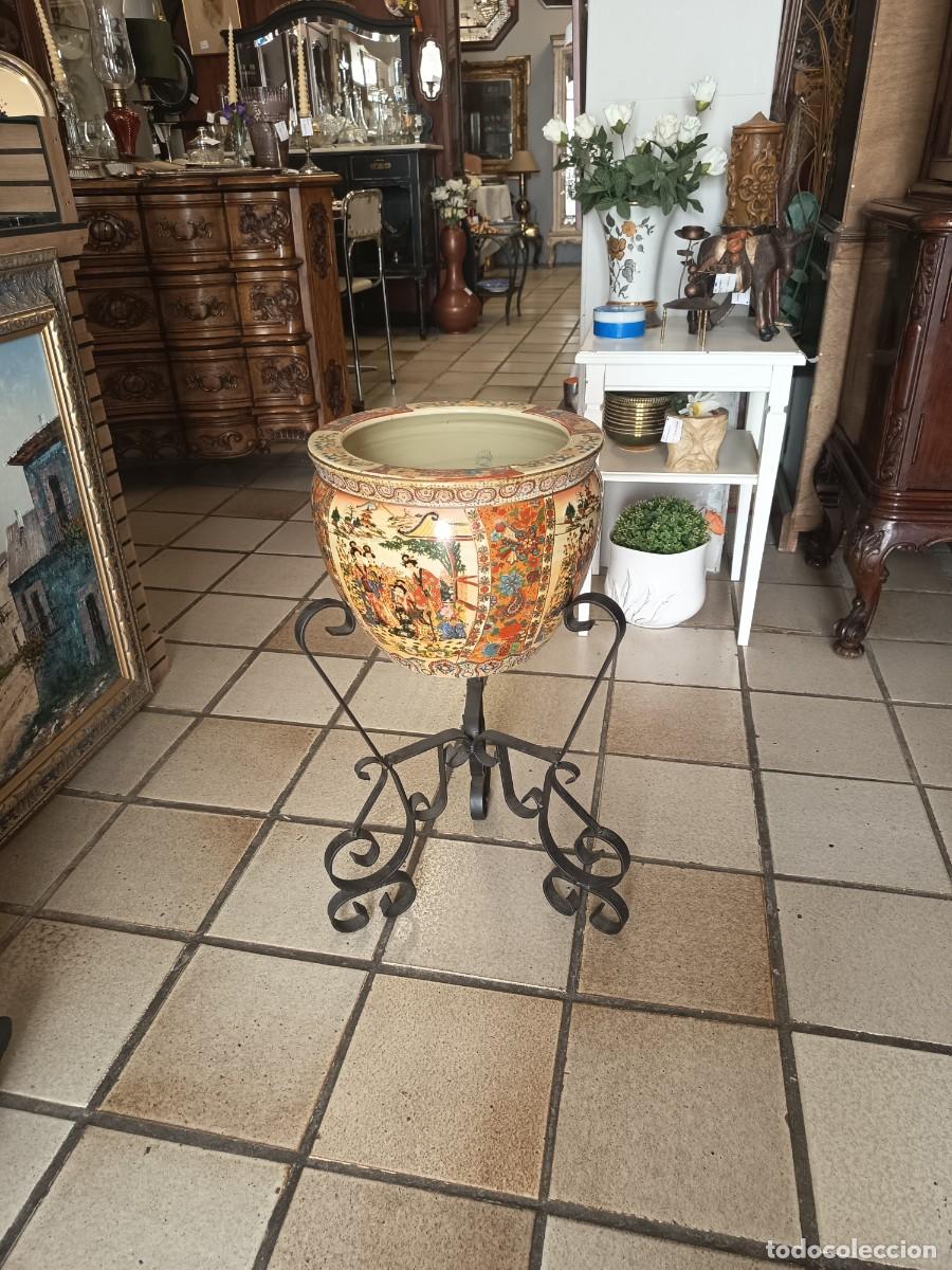 Vintage: Macetero Oriental con pie de hierro - Foto 3