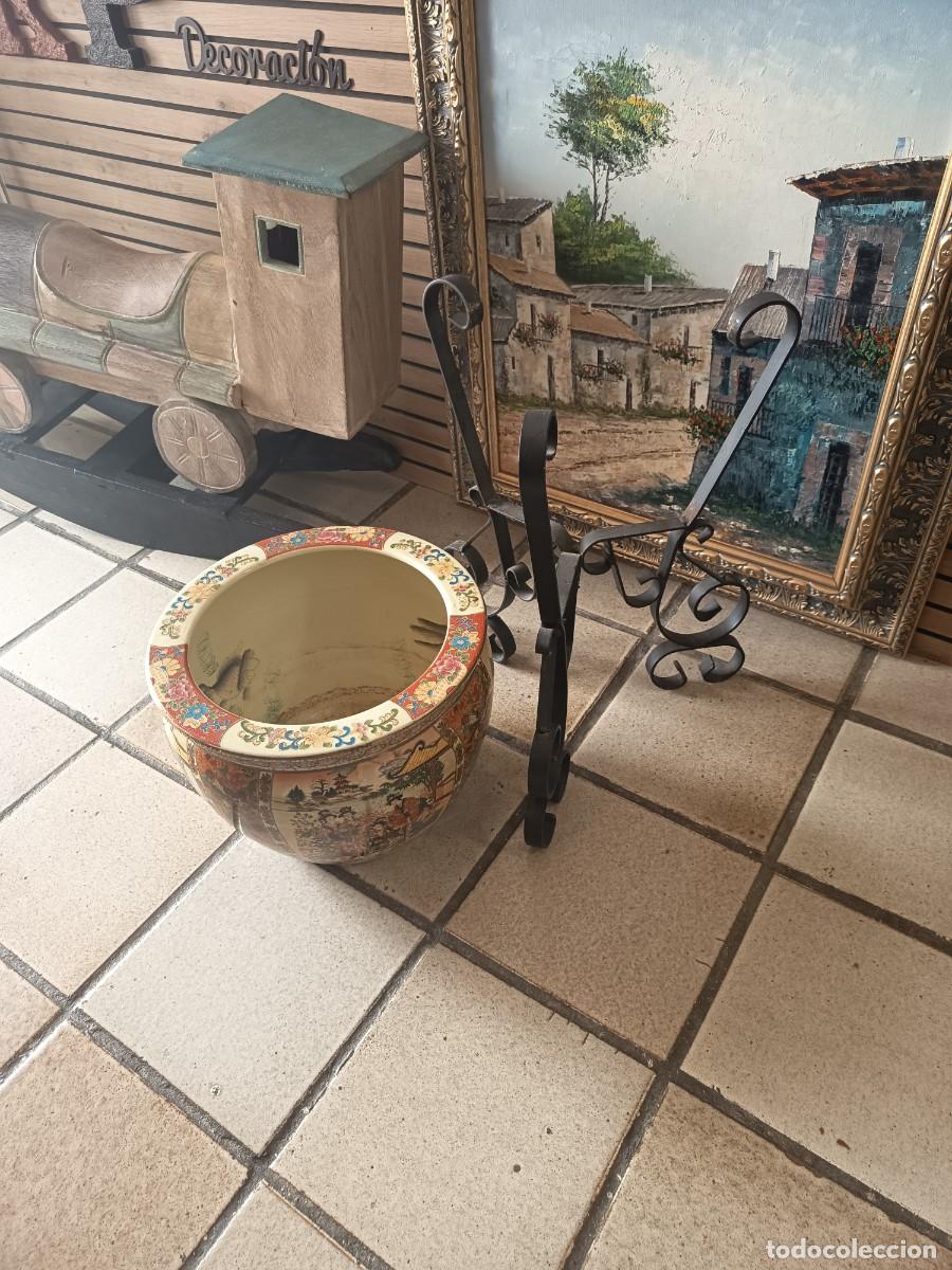 Vintage: Macetero Oriental con pie de hierro - Foto 12