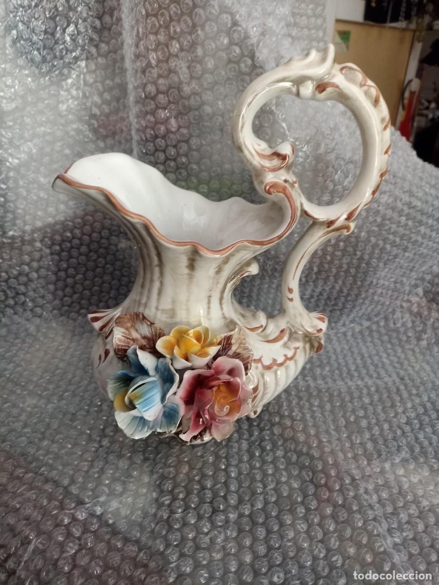 Vintage: Jarra cer&aacute;mica estilo Capodimonte