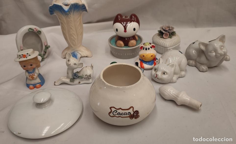 Vintage: LOTE DE PIEZAS DE PORCELANA, LANDRY'S HOUSE @ 99 SANRIO, FRASCOS, TAPAS, PATO, GATOS, ETC.