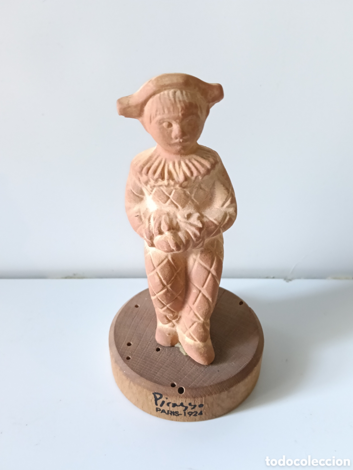 Vintage: Figura de barro terracota, arlequ&iacute;n de Pablo Picasso.
