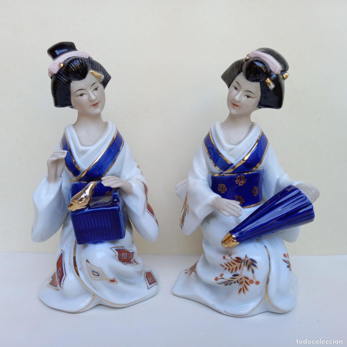 Vintage: PAREJA FIGURAS GEISHA PORCELANA JAPONESA.