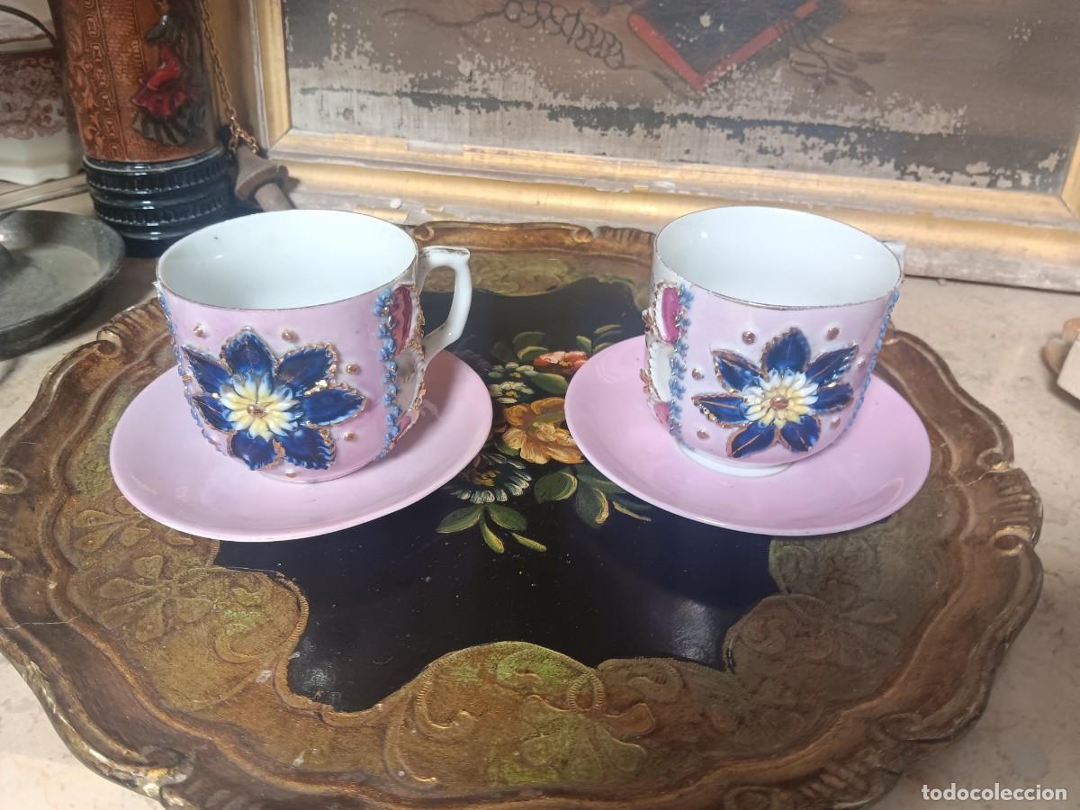 Vintage: par de tazas de t&eacute; vintage tipo &rdquo;Remember Me&rdquo; provienen de Alemania y presentan detalles florales en