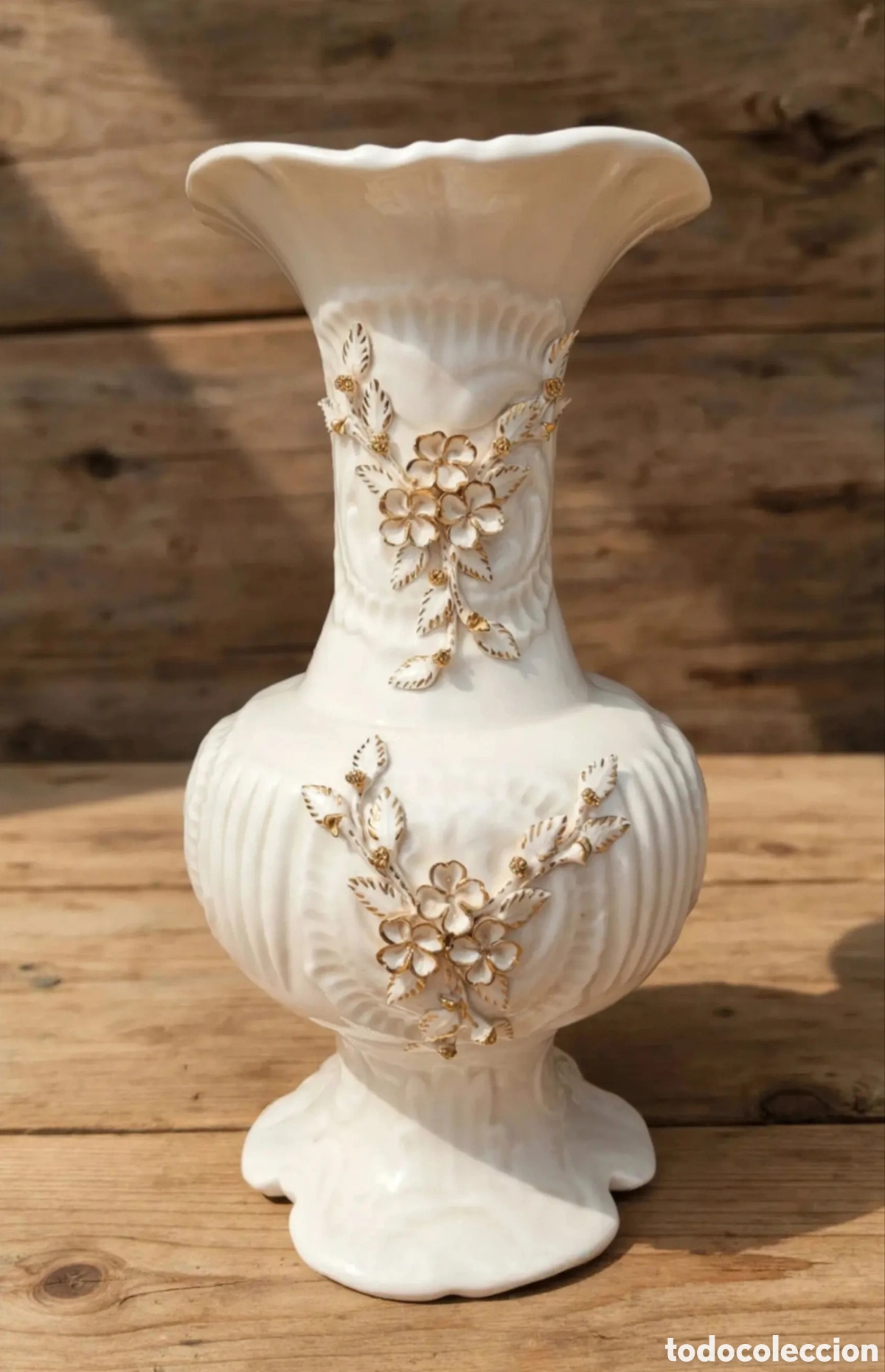 Vintage: JARRON VINTAGE XL 34CM PORCELANA RELIEVE ROCOC&Oacute;