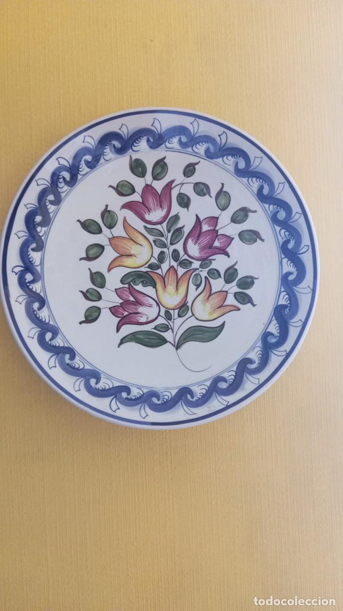 Vintage: Plato de cer&aacute;mica decorativo