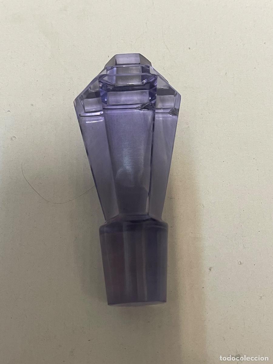 Vintage: TAPIN MORADO VIOLETA de cristal antiguo macizo decorativo para botellas vintage coleccion