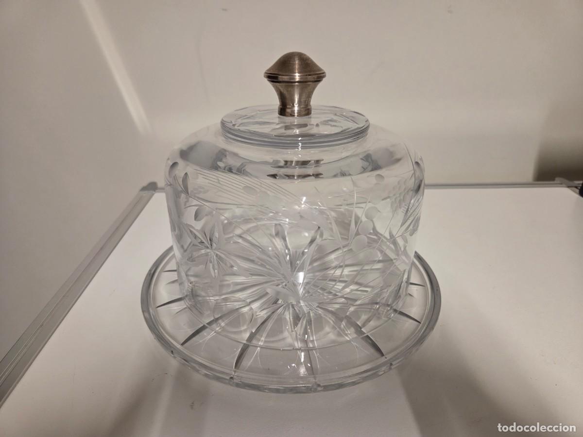Vintage: Quesera, mantequillera, en cristal tallado. Empu&ntilde;adora en plata de ley.