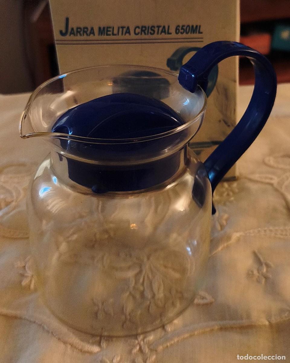 Vintage: Peque&ntilde;a Jarra Melita de cristal con complementos azules - En su caja 14cm x 14cm x 12cm