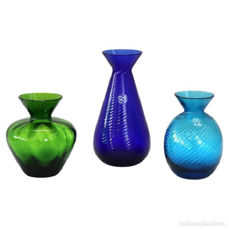 Vintage: Peque&ntilde;o jarr&oacute;n de vidrio de Murano firmado por Venini 2012 con etiqueta original, juego de 3