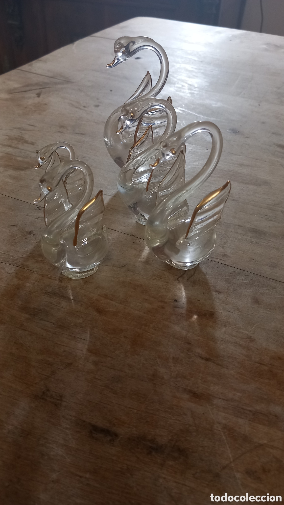 Vintage: Cisnes de cristal perfilados en oro