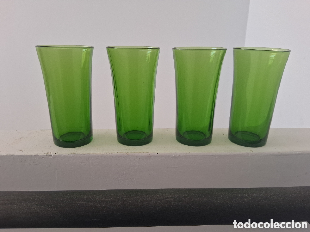 Vintage: 4 vasos de color verde marca Duralex cristal grueso