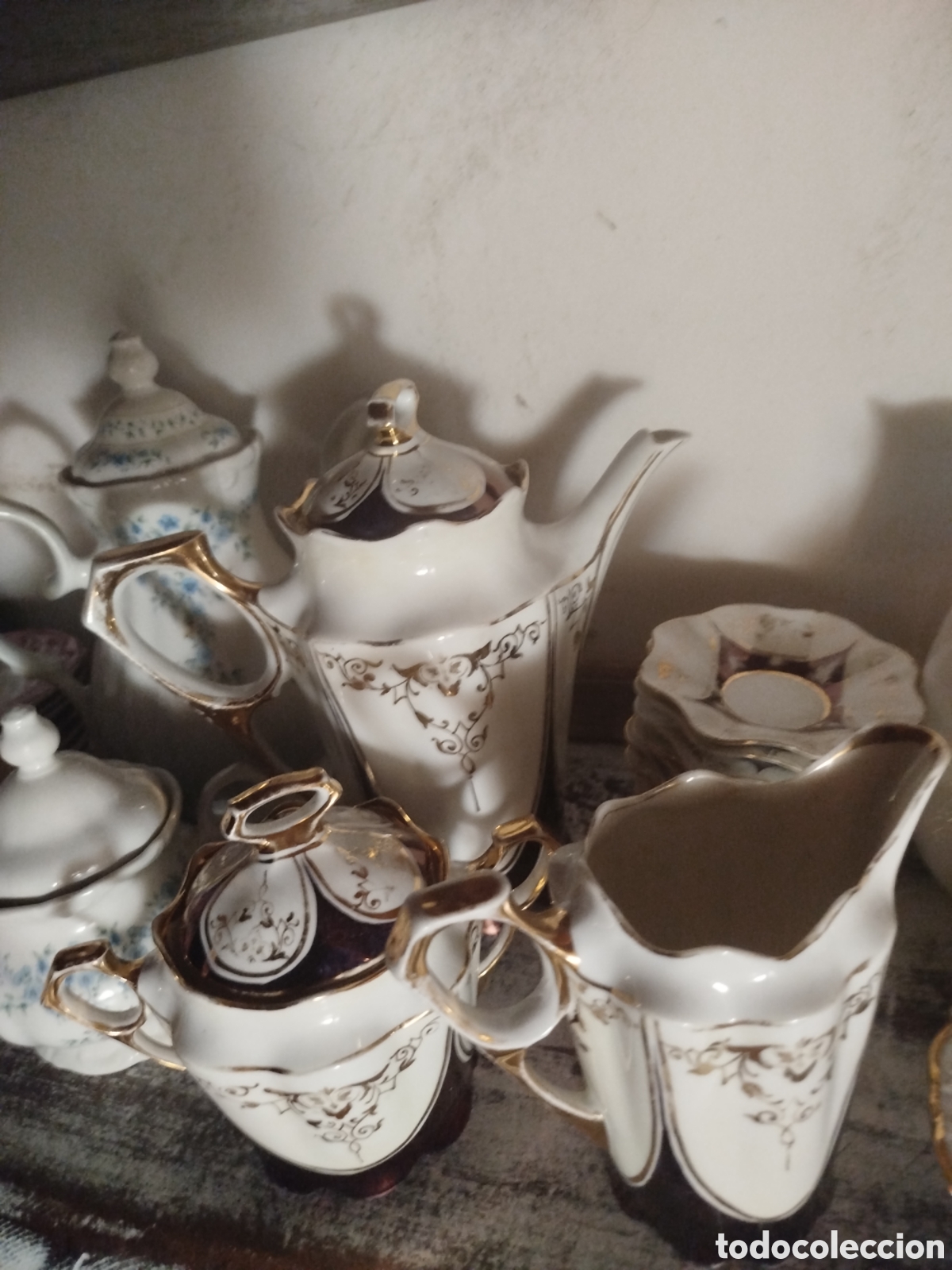 Vintage: Conjunto de servicio de caf&eacute; de porcelana pontesa con filigranas en oro de ley