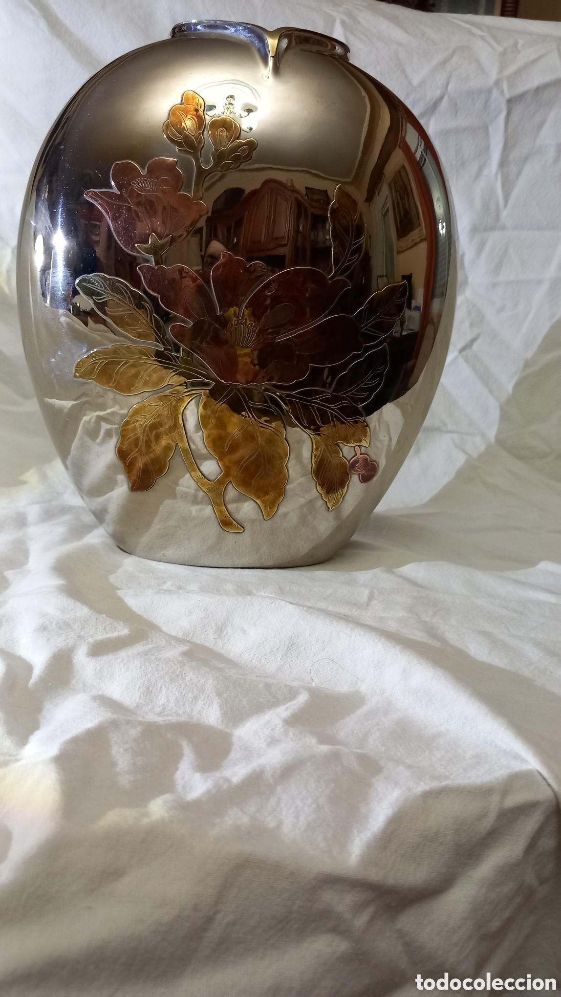 Vintage: Magn&iacute;fico Jarr&oacute;n / Florero Vintage de Metalister&iacute;a Art&iacute;stica &ndash; Gran Formato y Peso (2,3 kg)