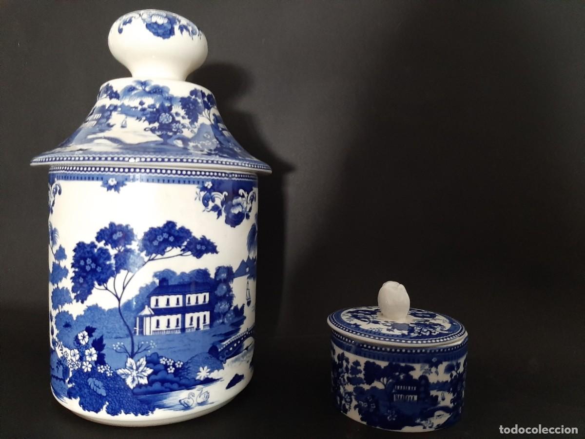 Vintage: Conjunto Progresi&oacute;n Ironstone Empire &ndash; Jarr&oacute;n y azucarero azul y blanco
