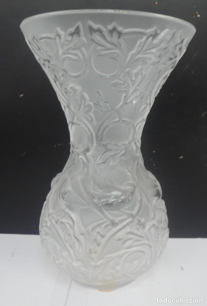 Vintage: PEQUE&Ntilde;O JARRON DE CRISTAL