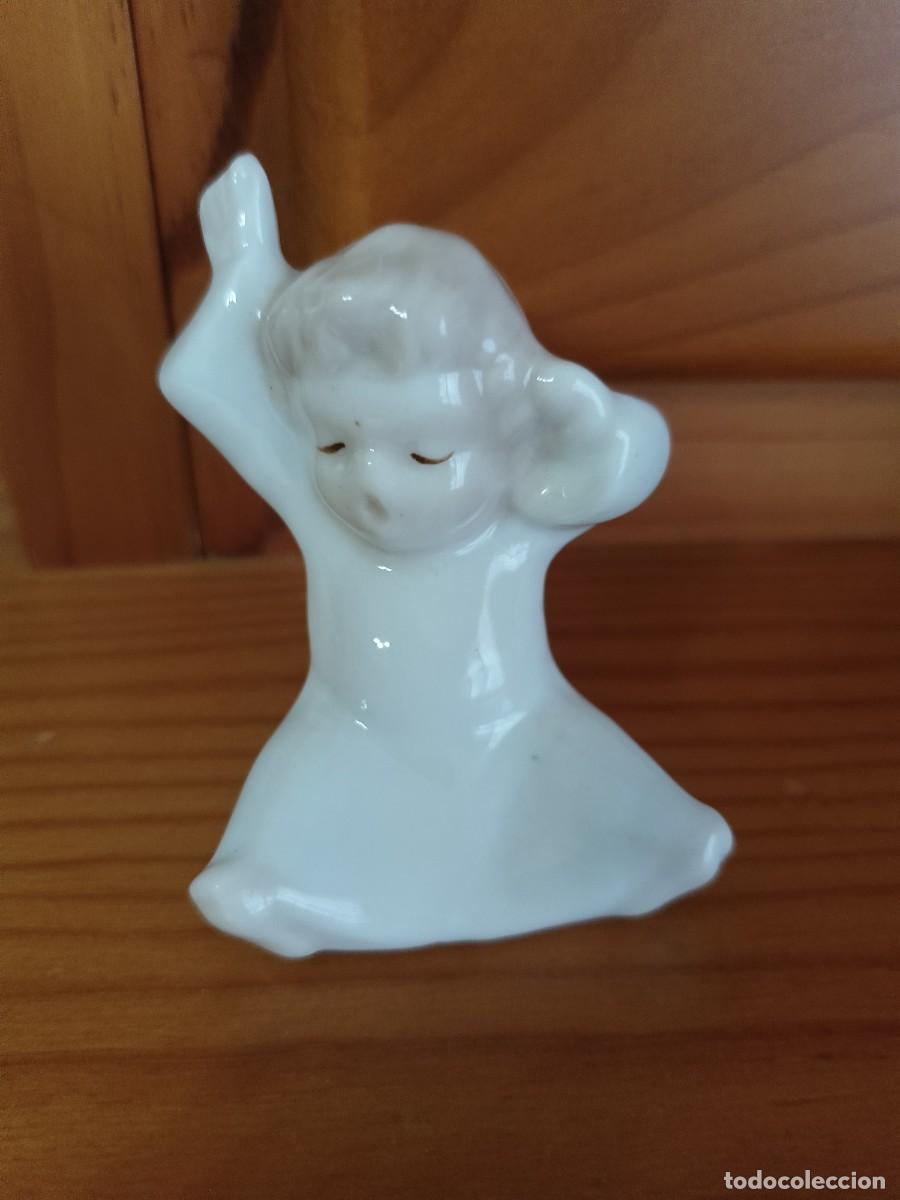 Vintage: Figura porcelana ni&ntilde;o durmiendo vintage