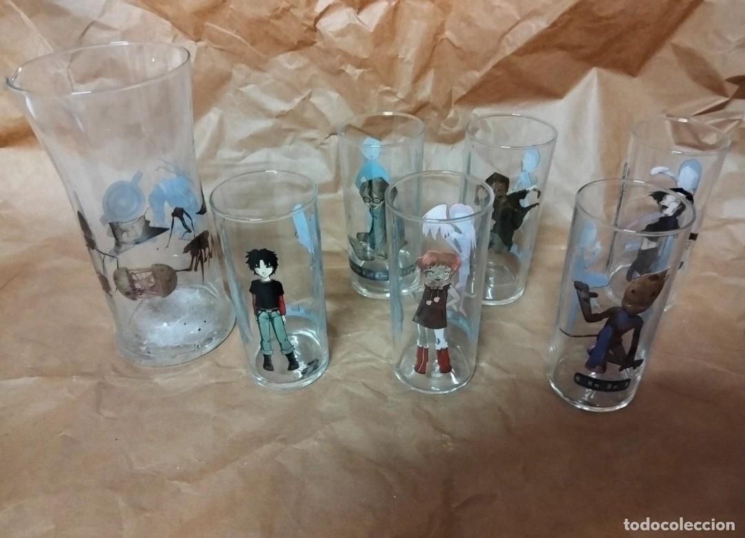 Vintage: Jarra y vasos decorados Code Lyoko