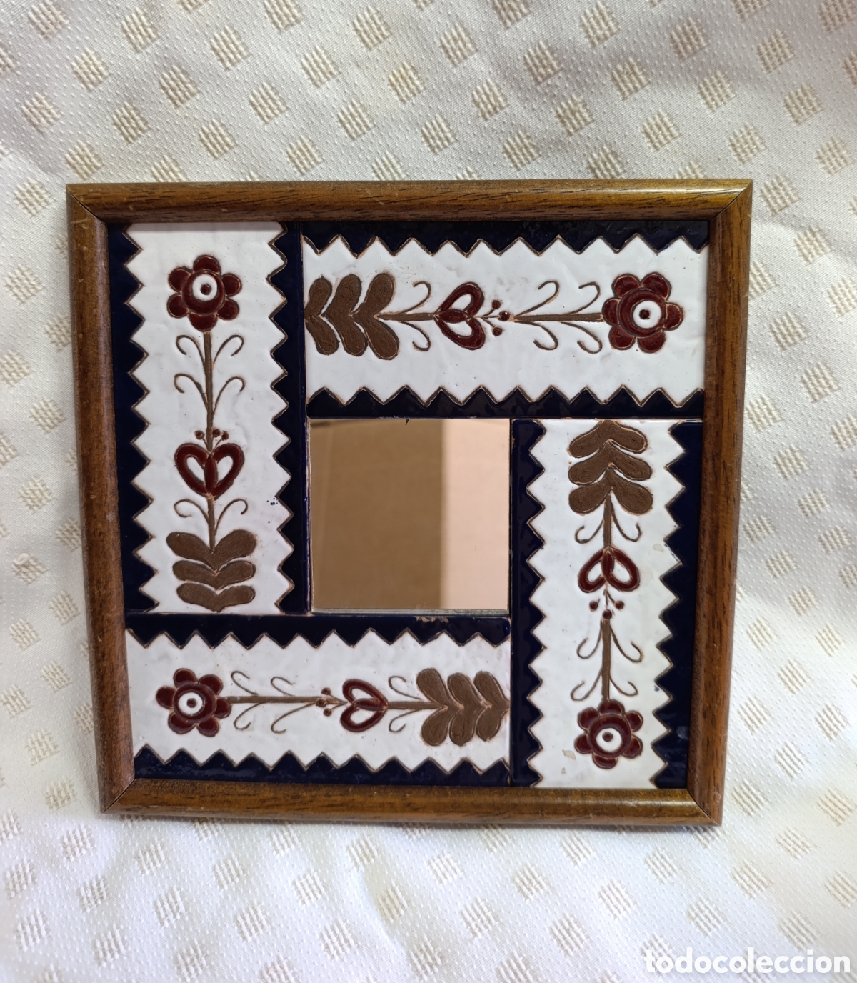 Vintage: Espejo vintage cer&aacute;mica y madera. Flor
