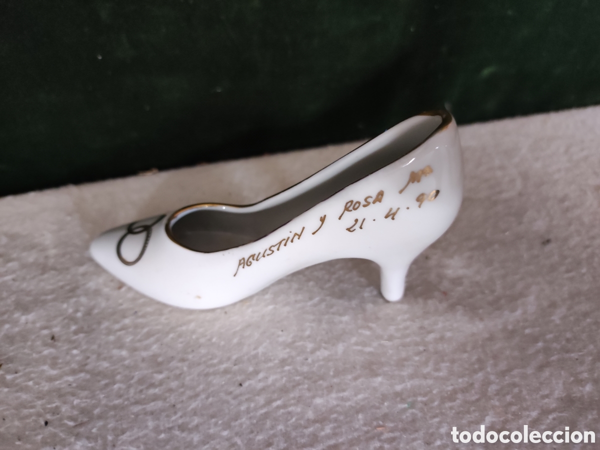 Vintage: Zapatito de recuerdo de porcelana