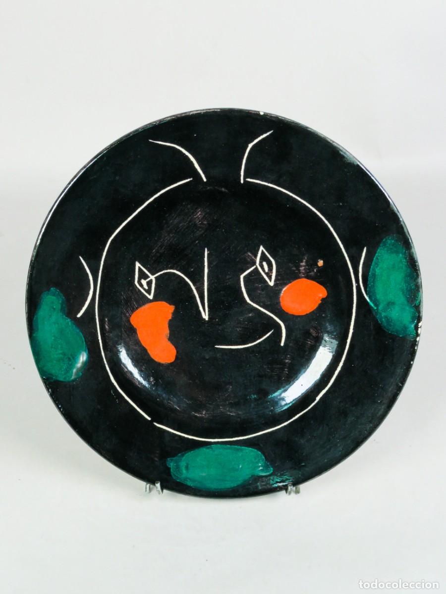 Vintage: Plato Service Visage Noir Black Face B de loza blanca coloreada y esmaltada Pablo Picasso 1948