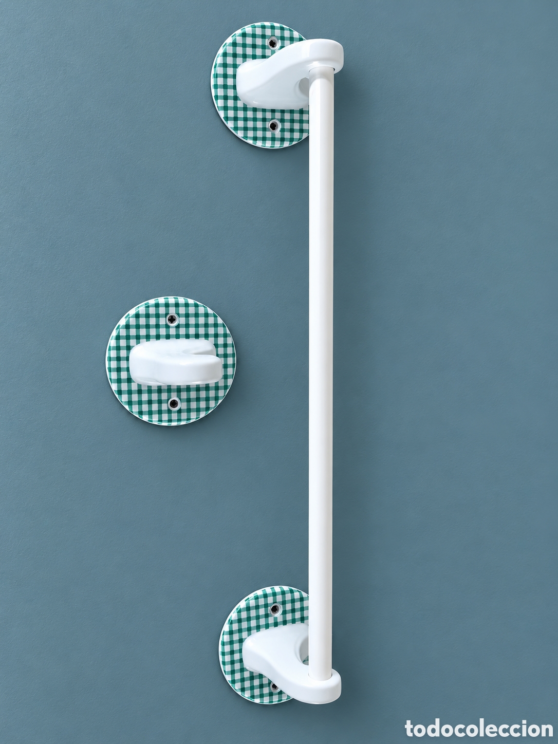 Vintage: Toallero y percha de ba&ntilde;o