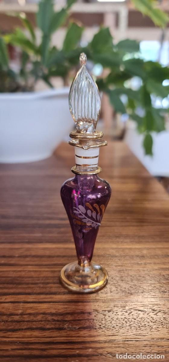 Vintage: Lote de 6 Perfumeros Egipcios en Miniatura de Cristal Soplado (12-14 cm) con tapones y gotero