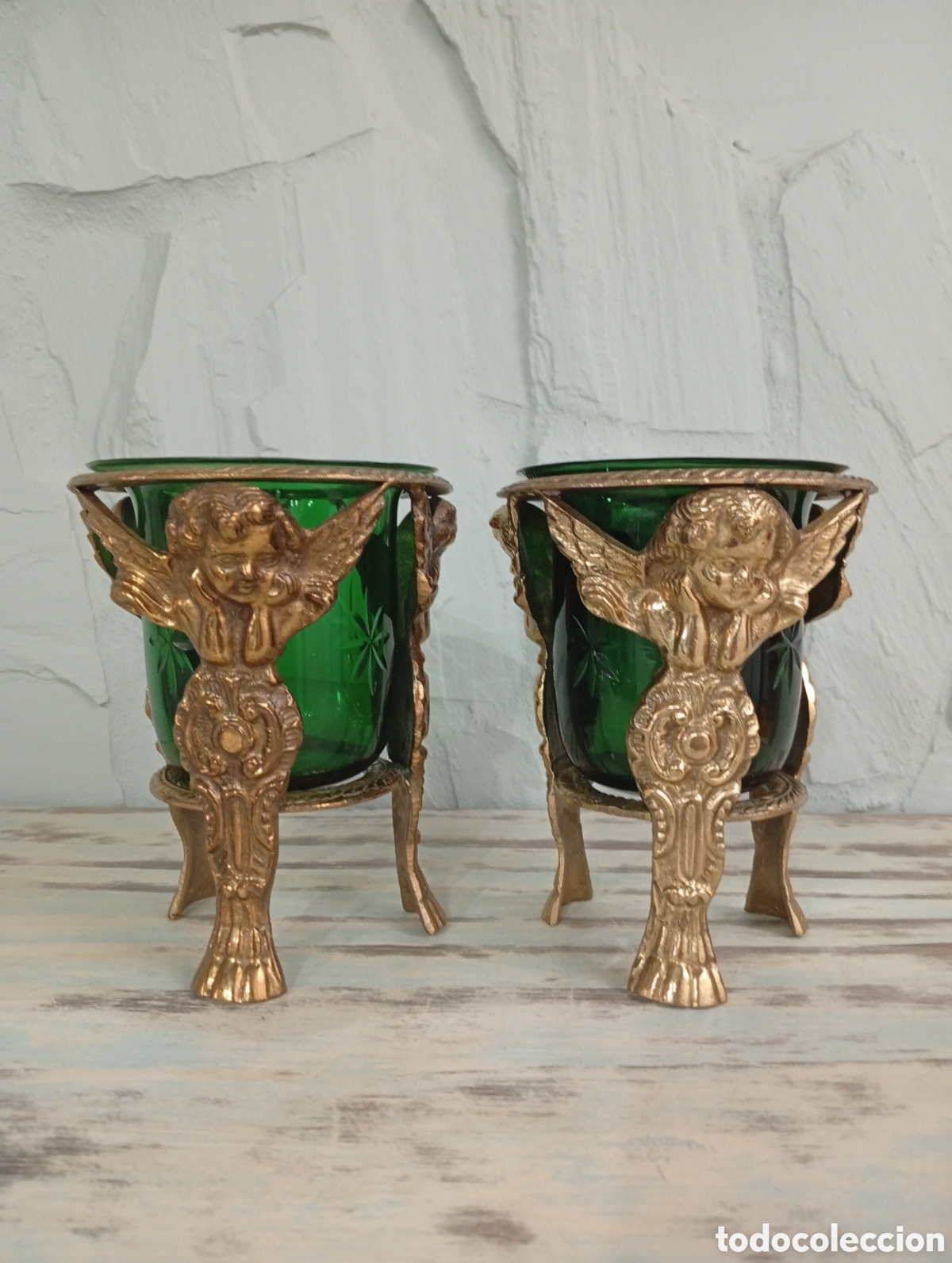 Vintage: Pareja de vasos sobre soporte de bronce