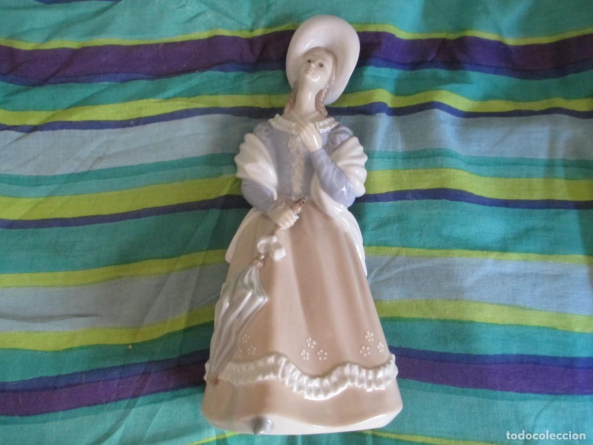 Vintage: Figura de porcelana de la marca Zaphir (grupo Lladr&oacute;)