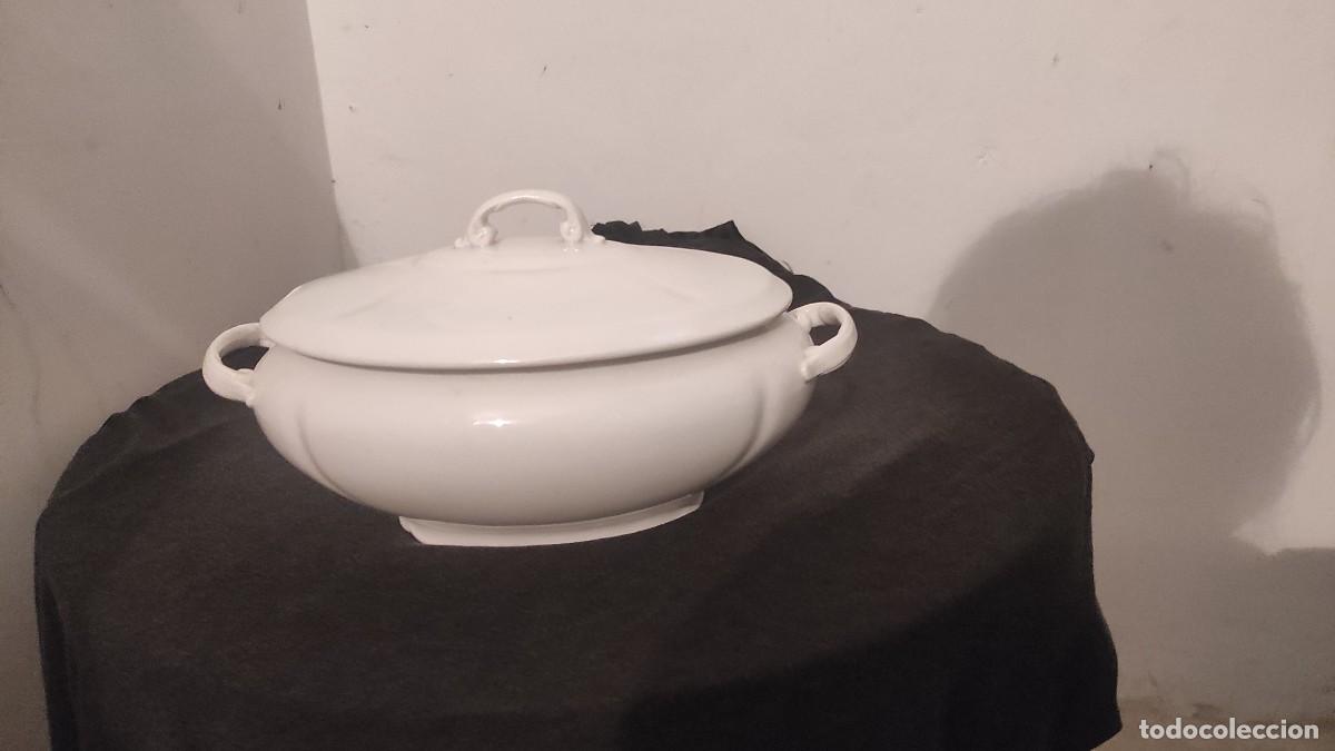 Vintage: Sopera de porcelana.