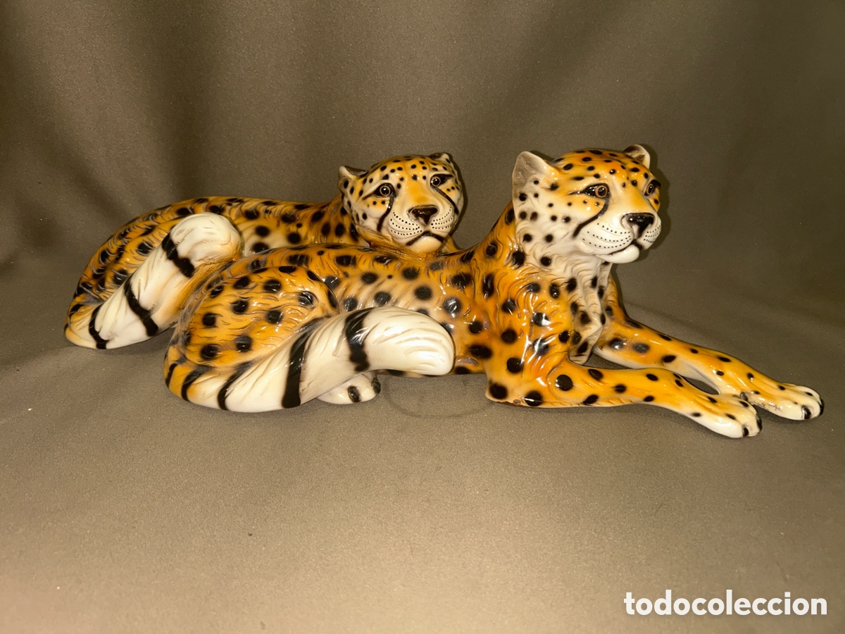 Vintage: FIGURA DE CER&Aacute;MICA O S&Iacute;MIL VINTAGE,2 LEOPARDOS ENTRELAZADOS Y LLAMATIVO ESMALTADO BRILLANTE, A&Ntilde;OS 70