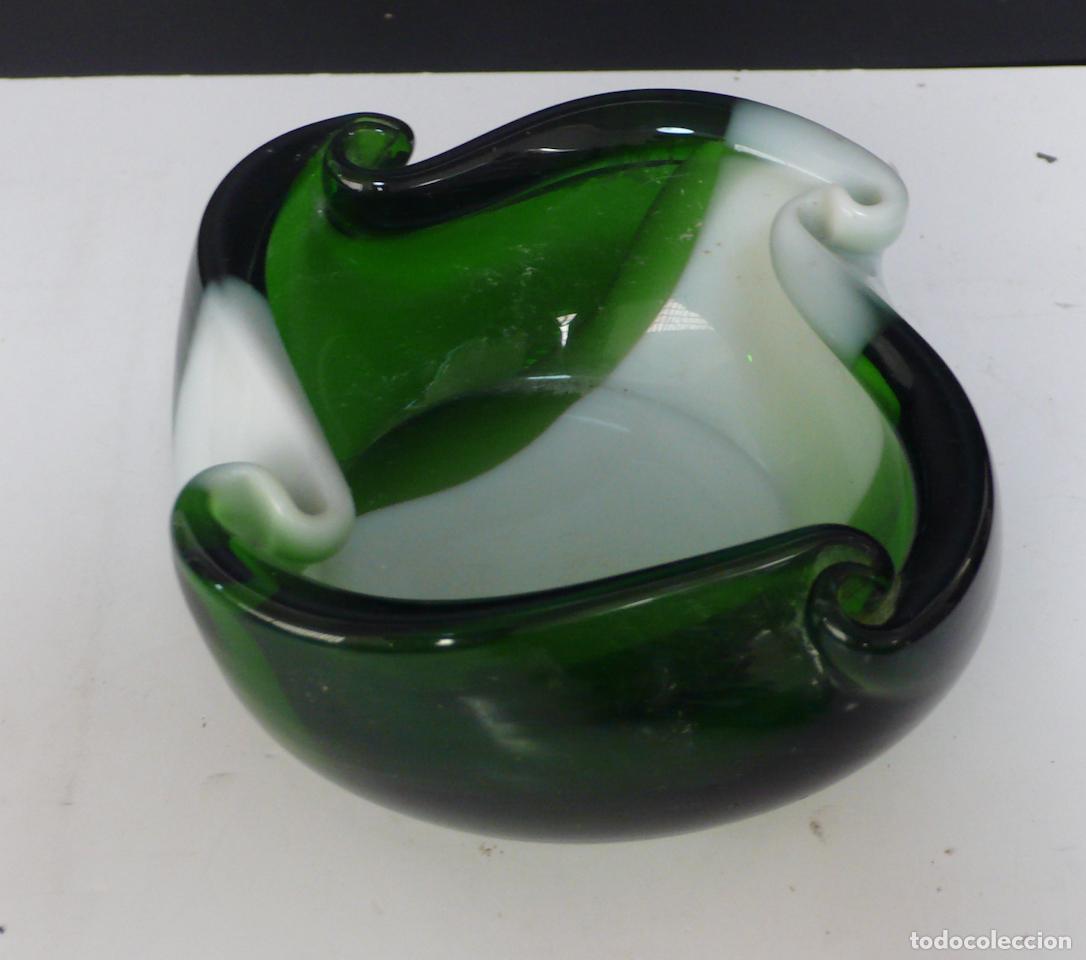 Vintage: CUENCO DE CRISTAL VERDE CON BLANCO - Foto 3