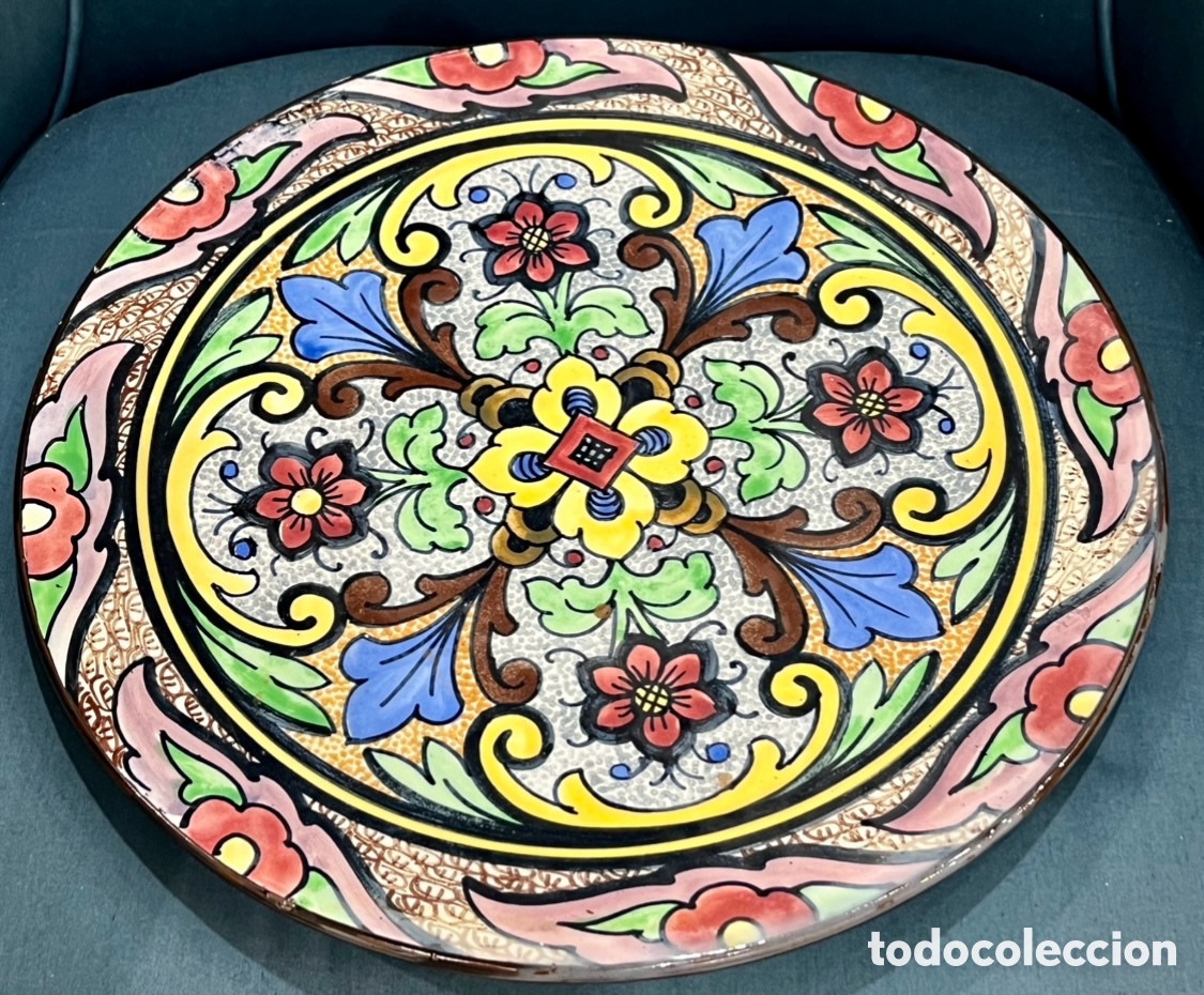 Vintage: Plato decorativo. PASZO. Cer&aacute;mica. Pintado a mano. A&ntilde;os 70.