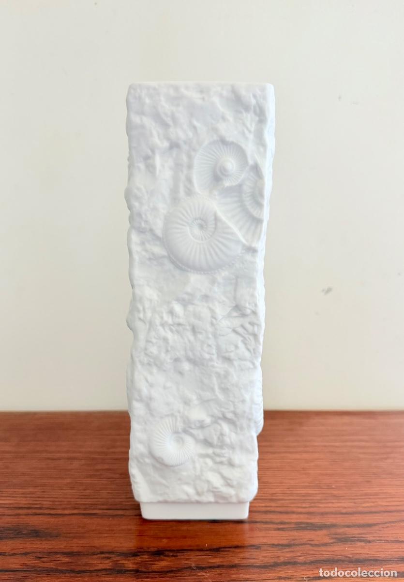 Vintage: Jarr&oacute;n AK Kaiser en porcelana biscuit de Alemania Occidental a&ntilde;os 70