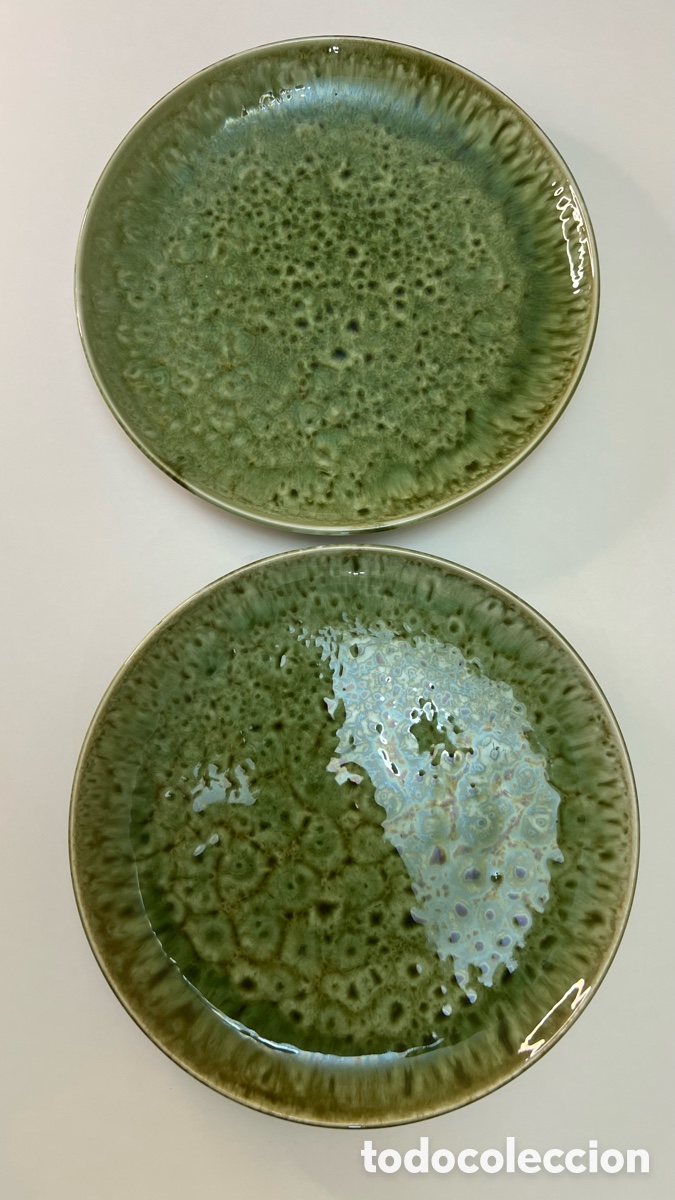 Vintage: 2 PLATOS ANTIGIOS DE CERAMICA CON ESMALTE VERDE MOTEADO SEGOVIA