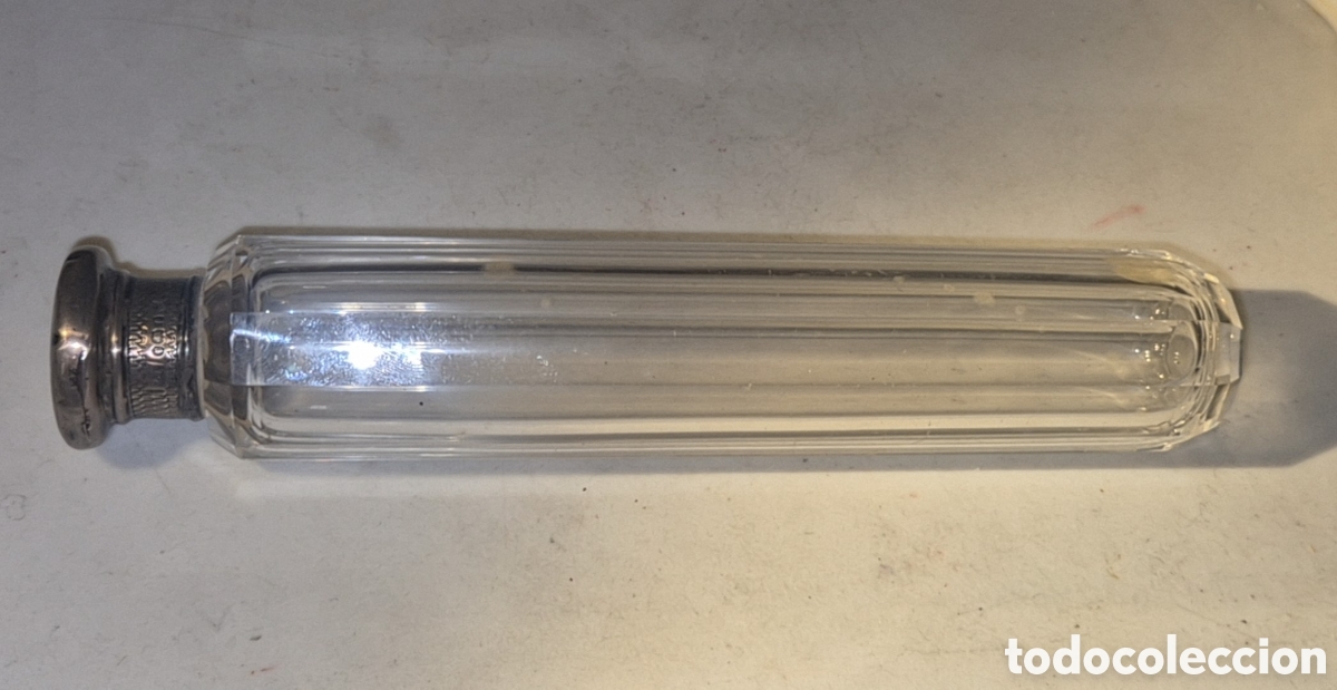 Vintage: Frasco perfumero de tocador en cristal tallado y tapa de plata persa (84)