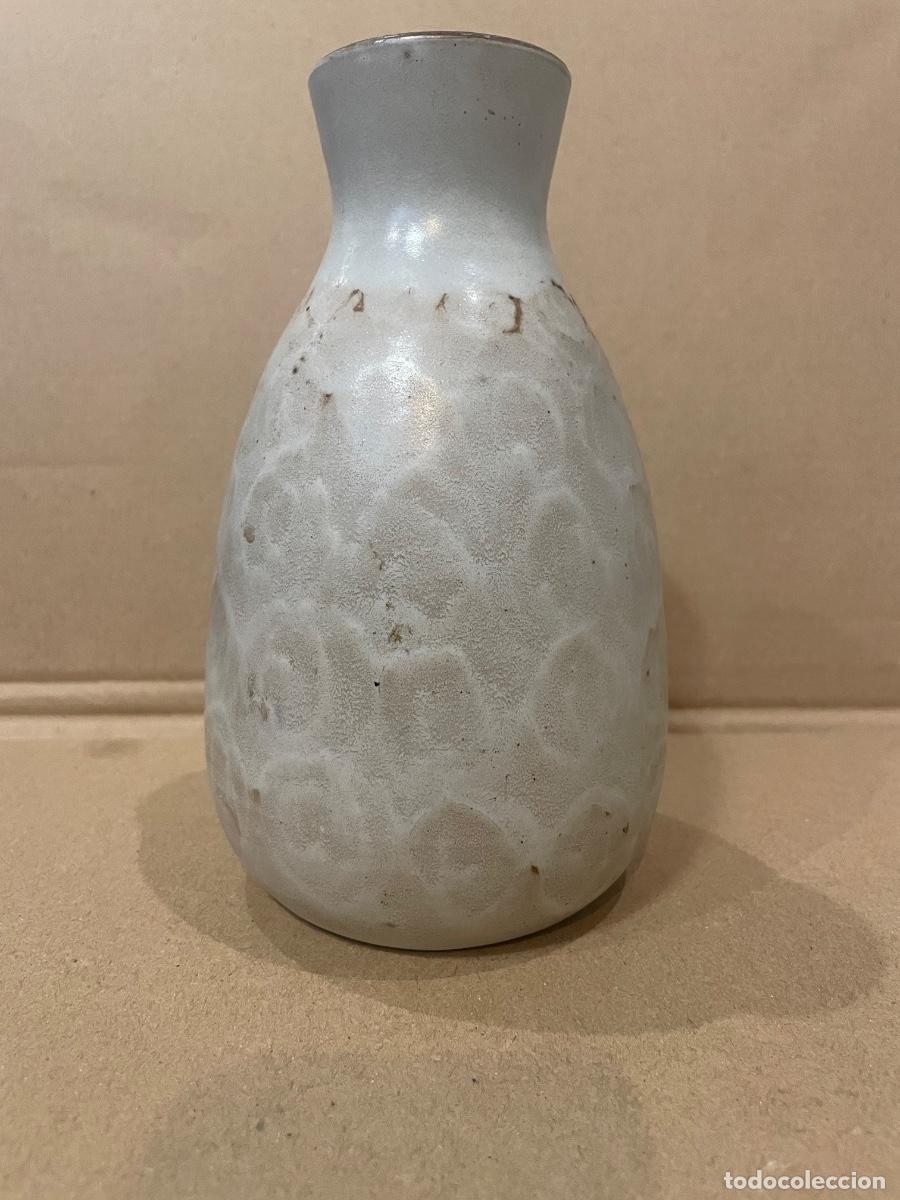 Vintage: JORDI AGUAD&Eacute; - ANTIGUO JARRON DE CERAMICA - A&Ntilde;OS 70 19X11 CM. FIRMADO CON ANAGRAMA EN LA BASE
