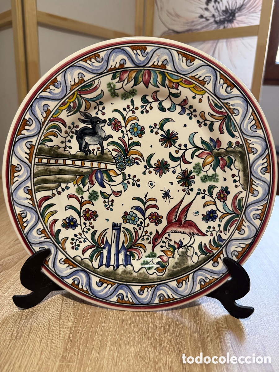 Vintage: Pareja de platos FILCER Coimbra Portugal pintados a mano &ndash; estilo s. XVIII &ndash; 25 y 23 cm