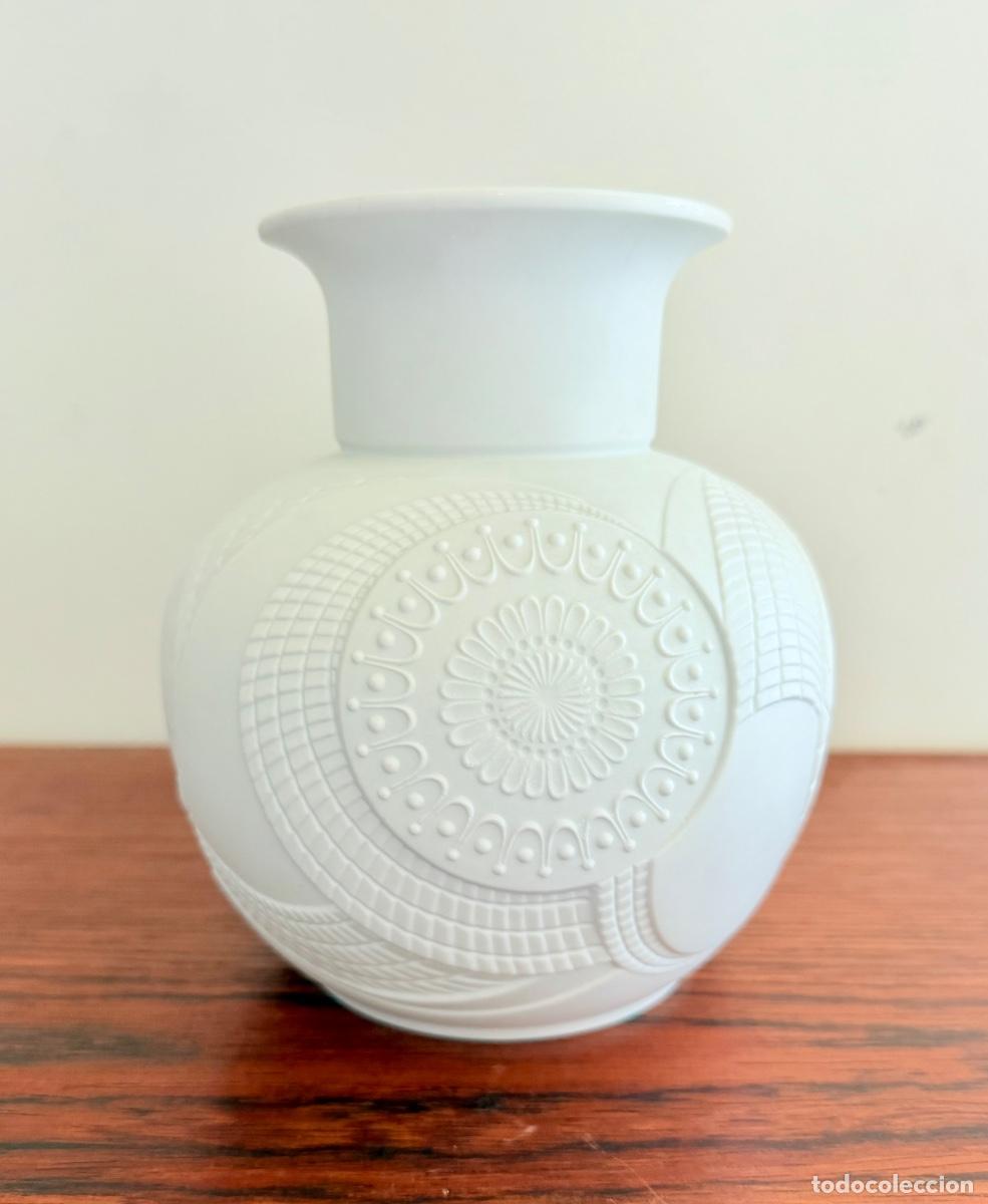 Vintage: Jarr&oacute;n alem&aacute;n AK Kaiser en porcelan biscuit