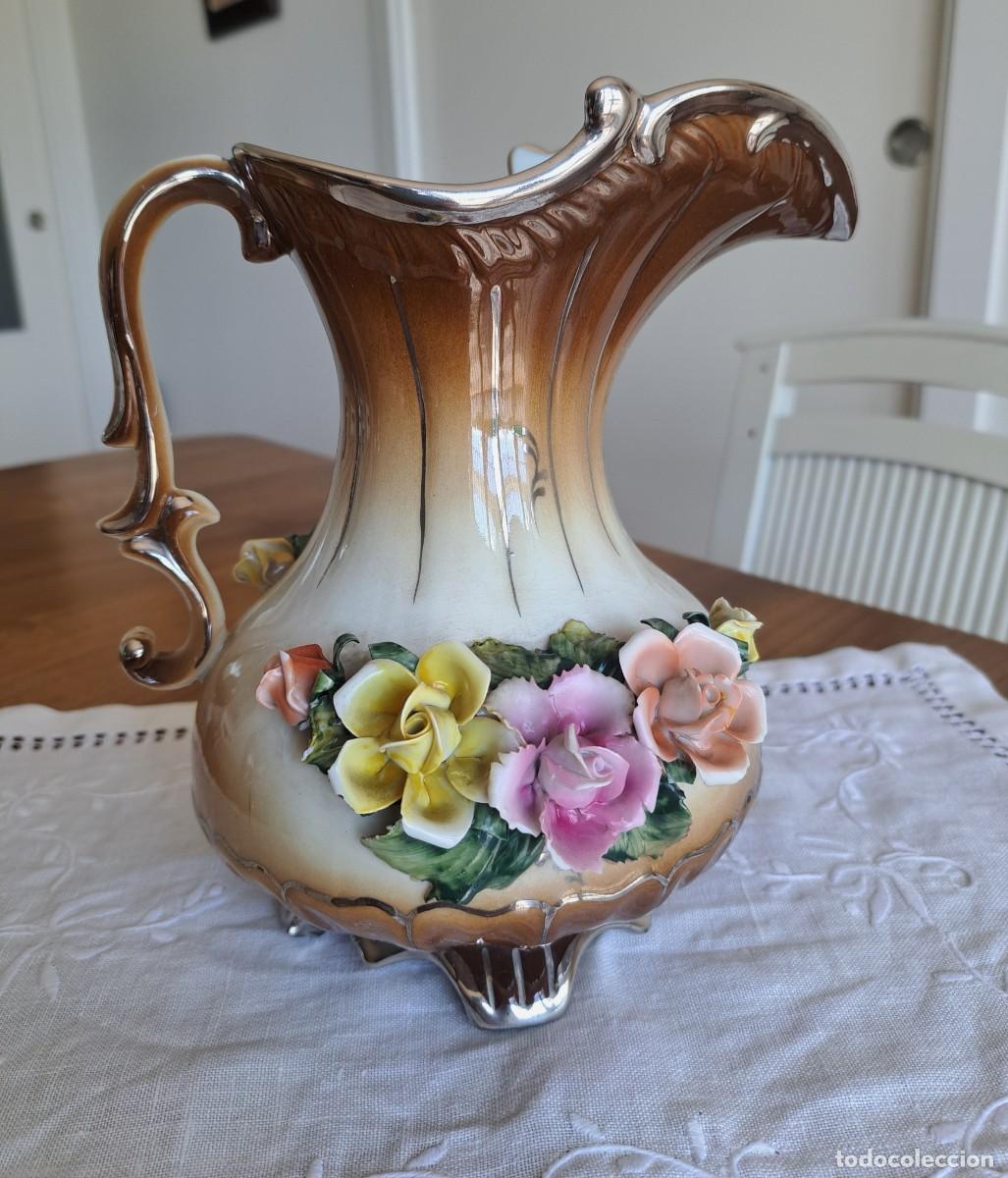 Vintage: Jarr&oacute;n cer&aacute;mica SUIMA Valencia vintage flores en relieve a&ntilde;os 50