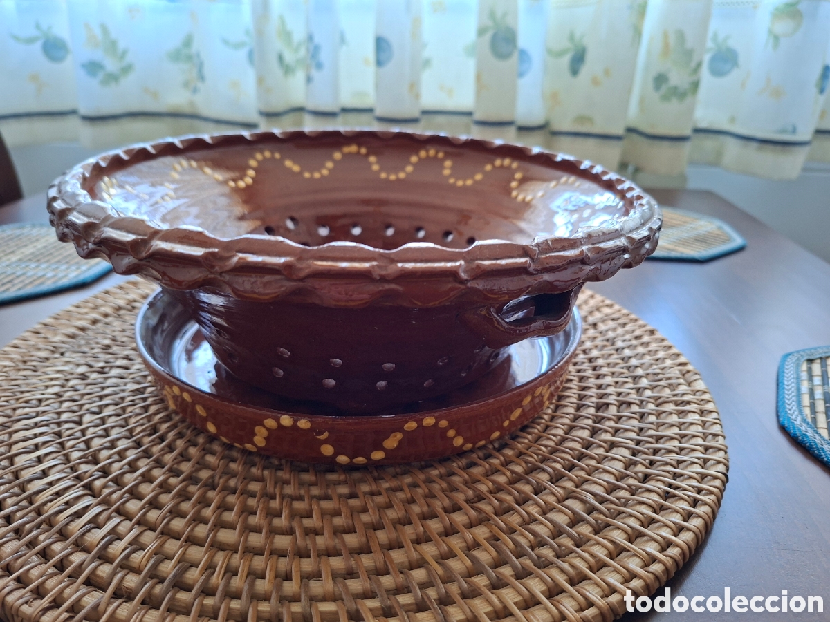 Vintage: FRUTERO-COLADOR DE CERAMICA, CON PLATO
