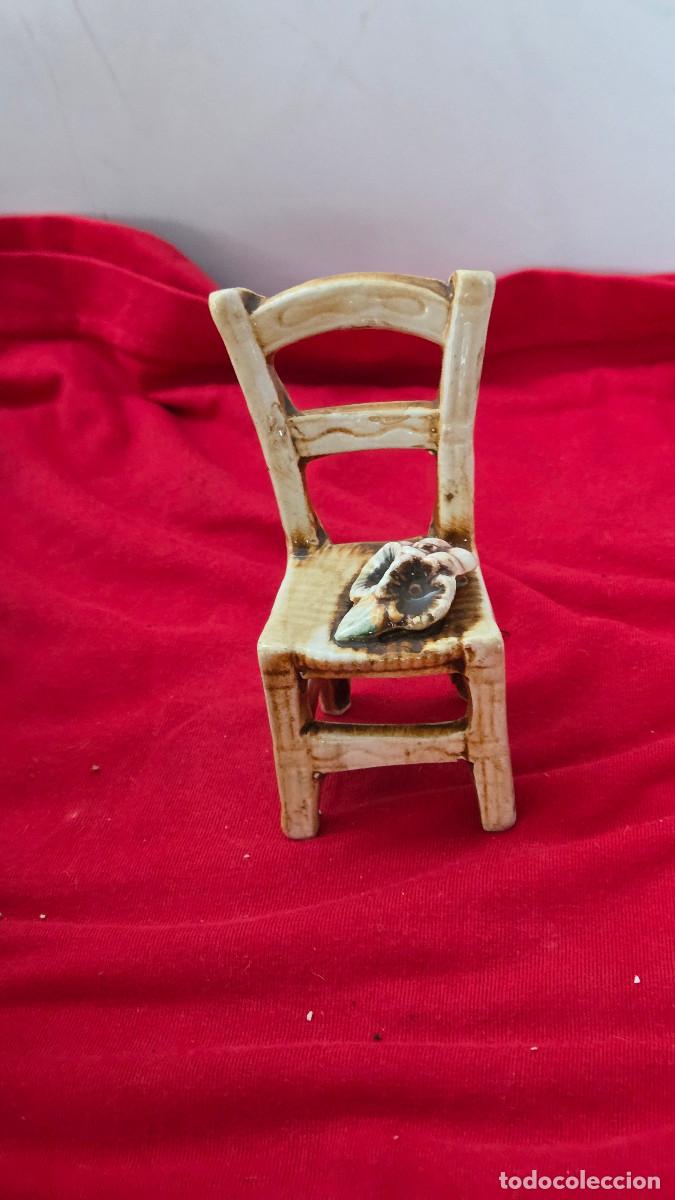 Vintage: mini silla de ceramica