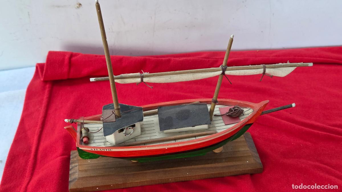 Vintage: maqueta de barco de pesca