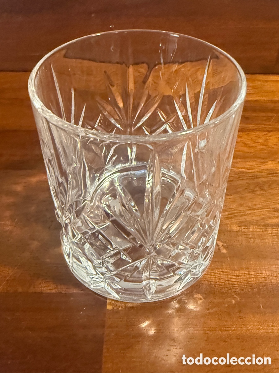 Vintage: Vasos tallados MARTINI caja de seis unidades