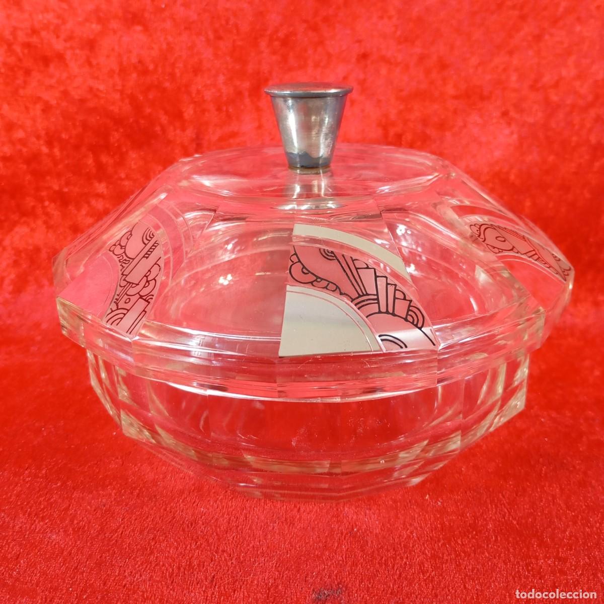 Vintage: PRECIOSA BOMBONERA DE DISE&Ntilde;O EN CRISTAL TALLADO Y CON INCRUSTACION ES DE PLATA
