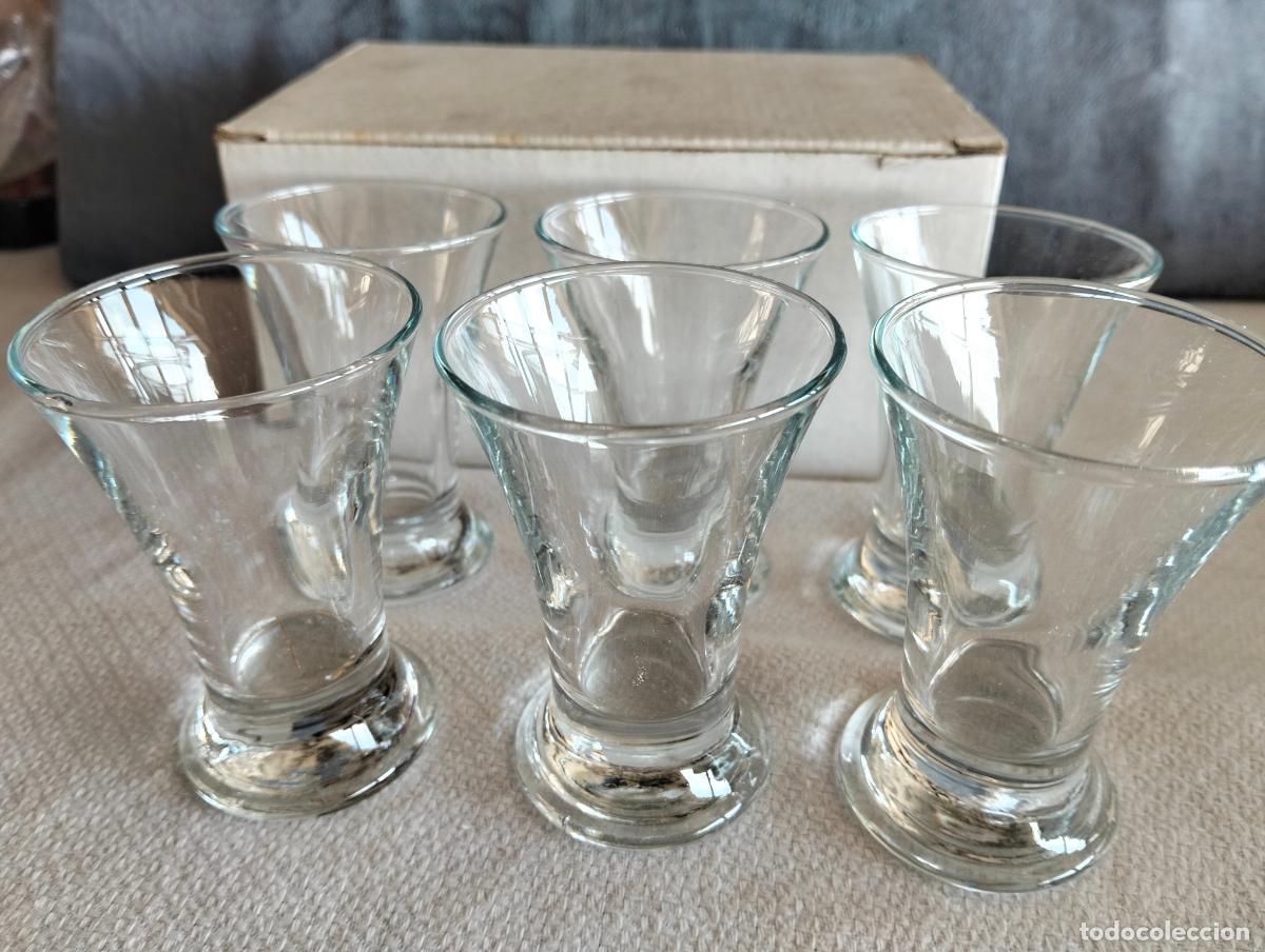 Vintage: Lote 6 vasos peque&ntilde;os vasitos de chupito bajos de cristal transparente vintage estilo a&ntilde;os 70-80