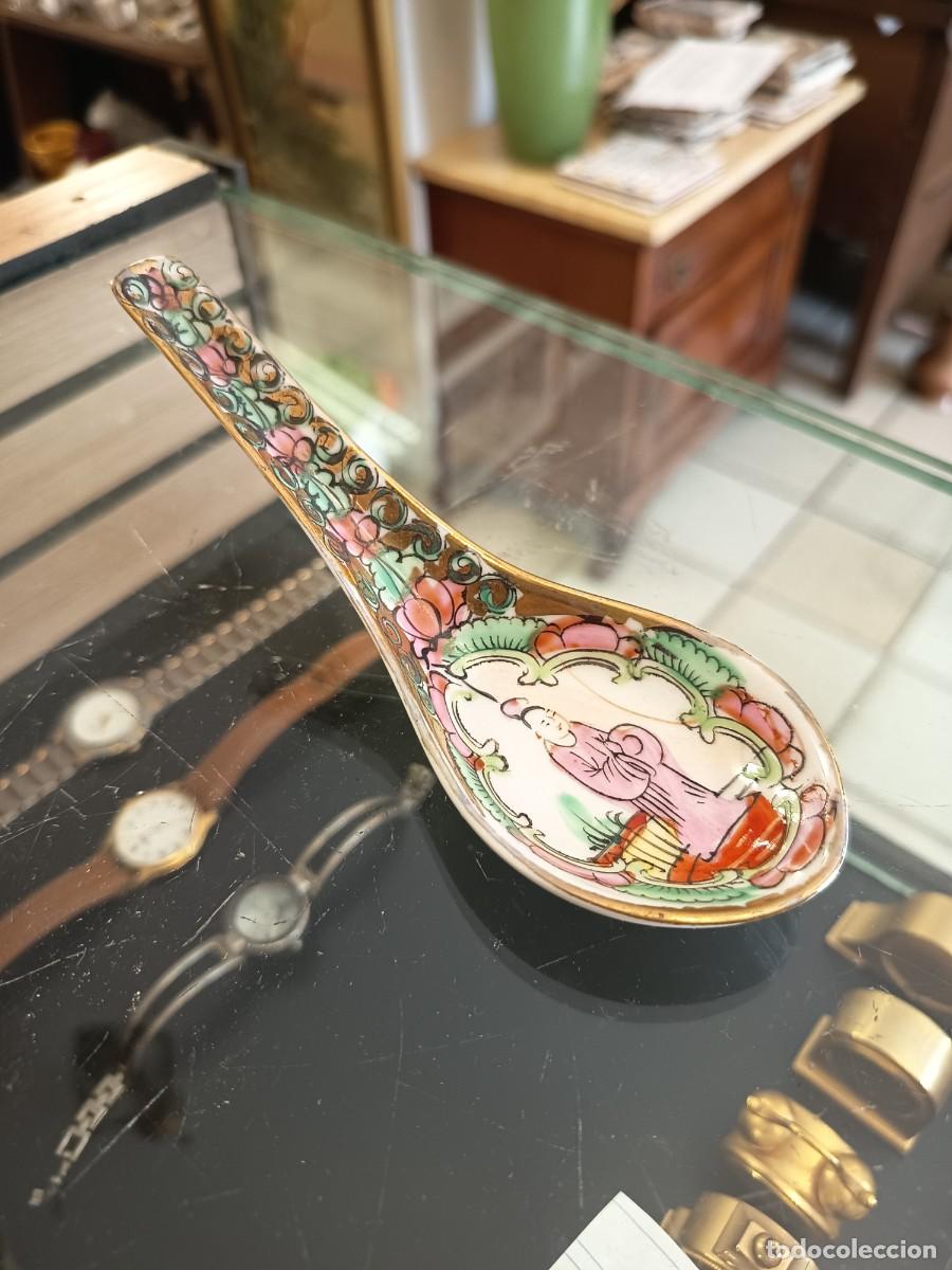 Vintage: Cucharilla porcelana Macao