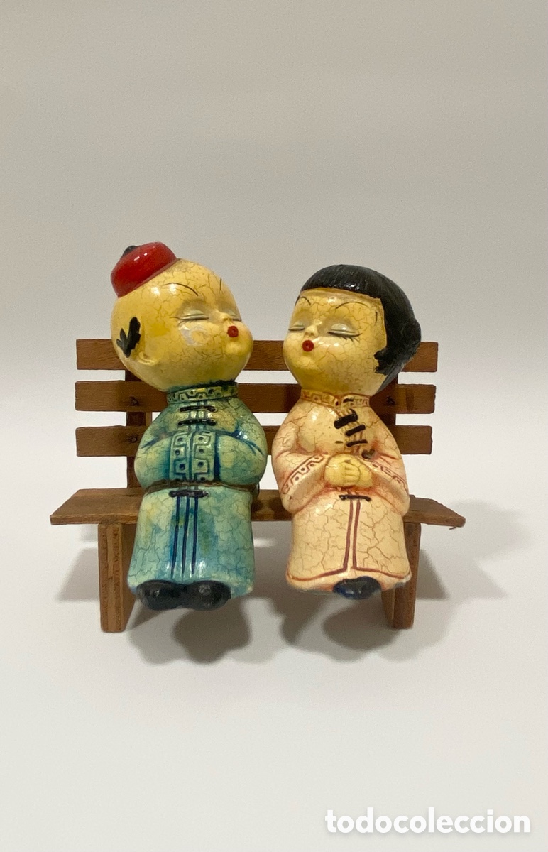 Vintage: Pareja de chinitos besucones, vintage , beso porcelana