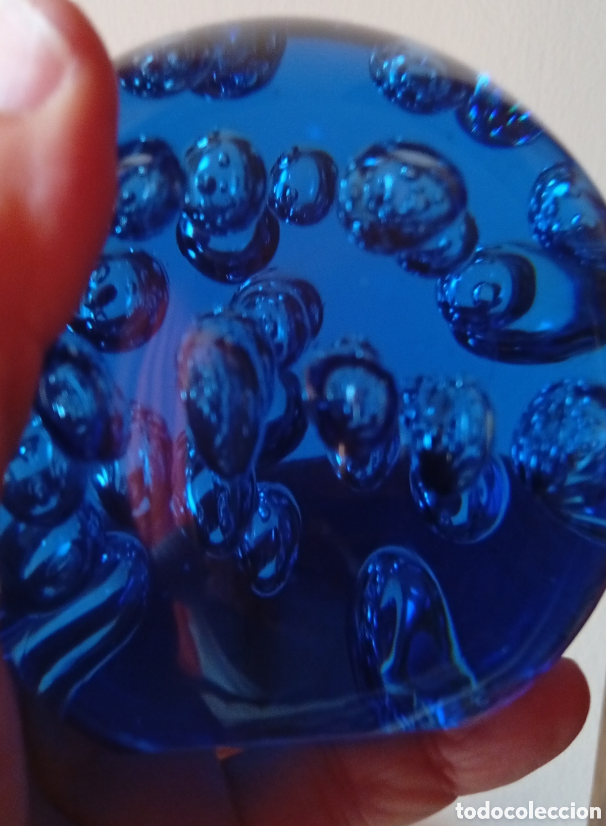 Vintage: Precioso decorativo cristal con burbujas pisapapeles azul